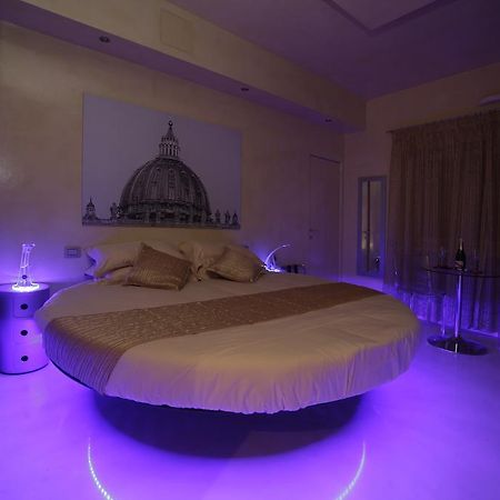 Myrome Vatican Kamer foto
