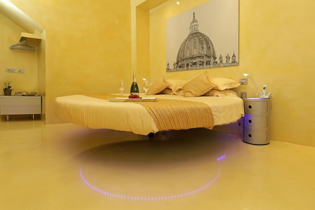 Myrome Vatican Kamer foto